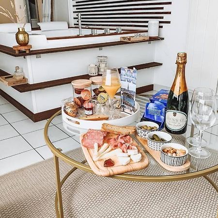 Nuit D'Exception - Loft Avec Jacuzzi Apartman Bordeaux Kültér fotó